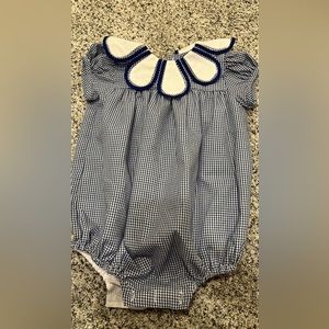 Proper Peony bubble 12M petal collar